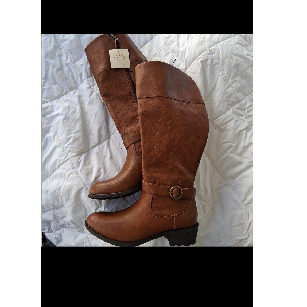 St Johns Bay Womens Cognac Brown Quilted Tall Riding Boots Memory Foam New NWT 6